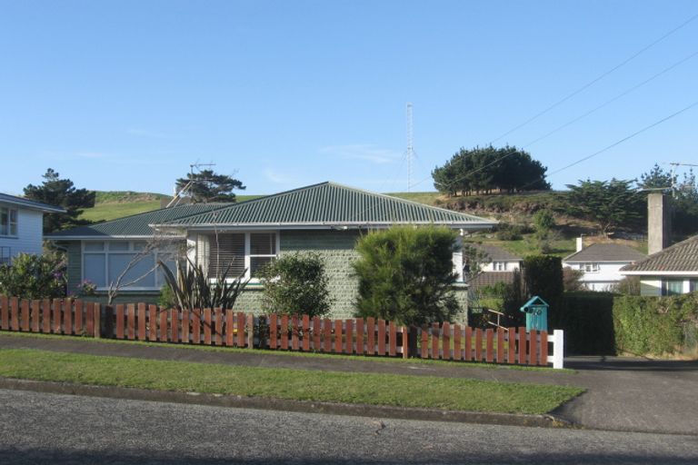Photo of property in 10 Paenui Street, Titahi Bay, Porirua, 5022