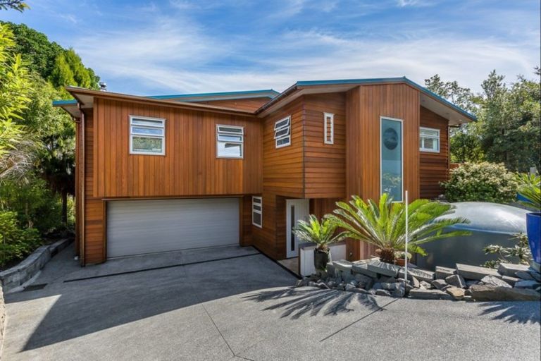 Photo of property in 41 Duncansby Road, Stanmore Bay, Whangaparaoa, 0932