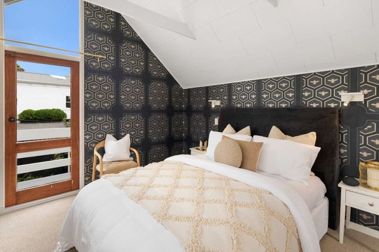 Photo of property in 49a Great North Road, Saint Johns Hill, Whanganui, 4501