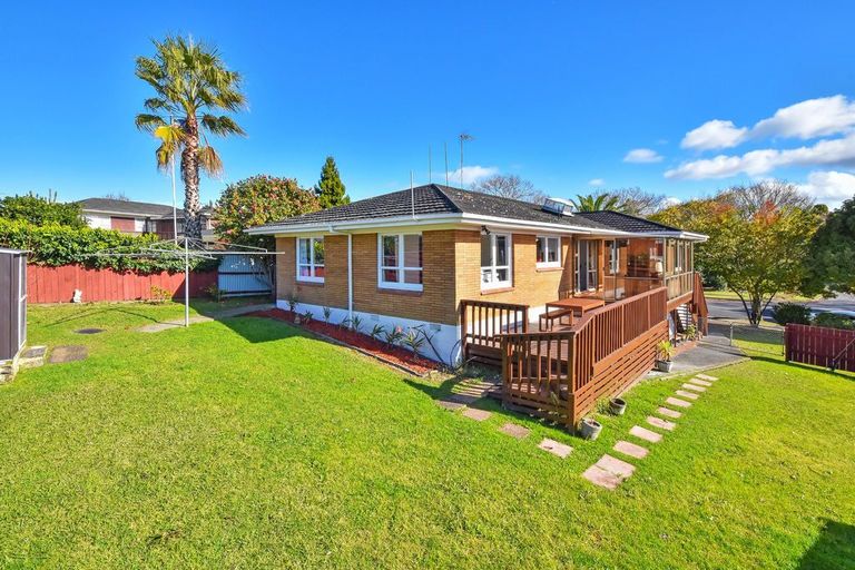 Photo of property in 78 Ray Small Drive, Pahurehure, Papakura, 2113