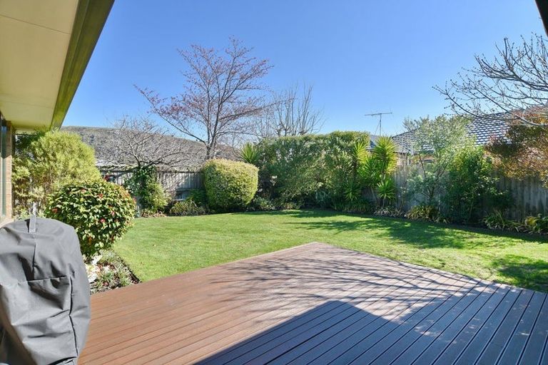 Photo of property in 39 Mauger Drive, Heathcote Valley, Christchurch, 8022