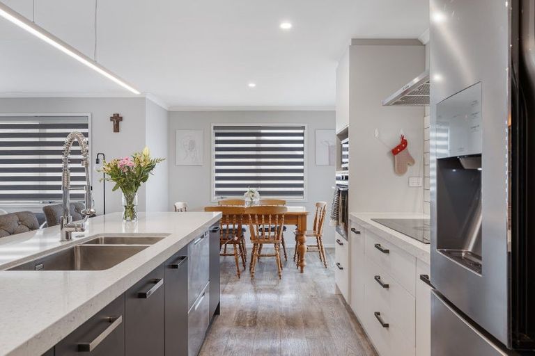 Photo of property in 9 Colpoma Close, Papamoa Beach, Papamoa, 3118