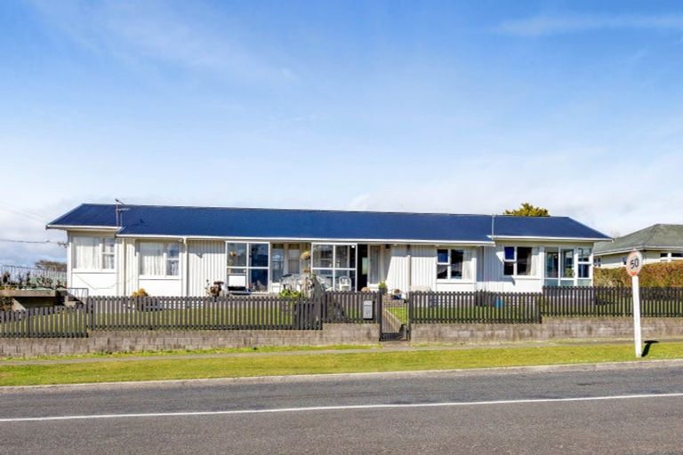 Photo of property in 49 Broadway, Stratford, 4332