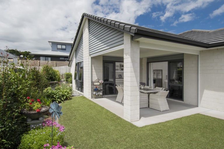 Photo of property in 5 Gumtree Lane, Omokoroa, 3114