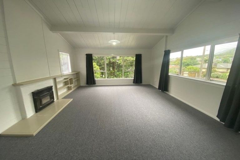 Photo of property in 66 Elizabeth Street, Waikanae, 5036