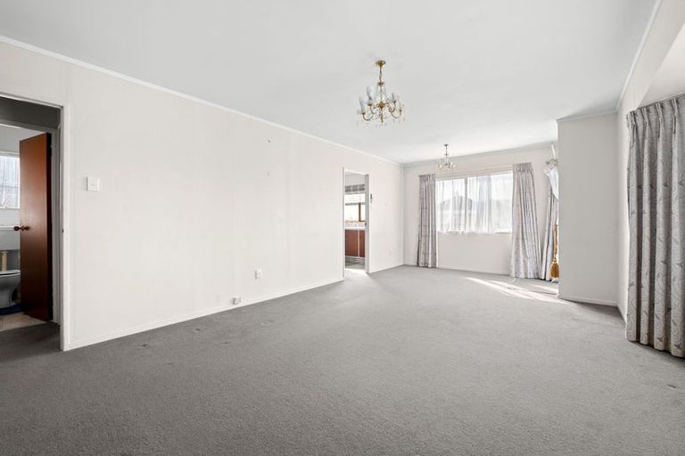 Photo of property in 2a Saint Lukes Place, Bader, Hamilton, 3206