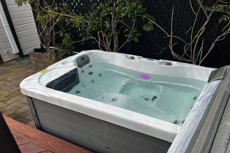 Photo of property in 47 Shuttleworth Place, Manly, Whangaparaoa, 0930