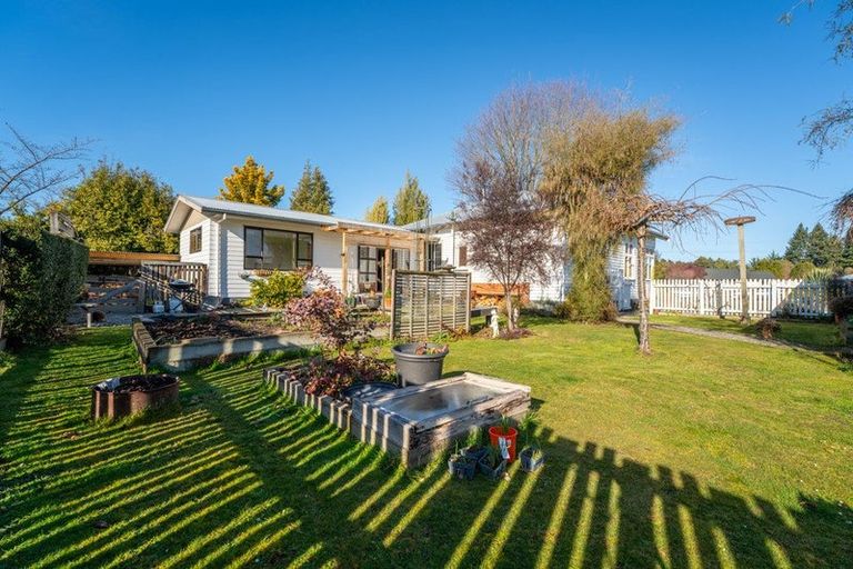 Photo of property in 106 Mckenzie Street, Geraldine, 7930