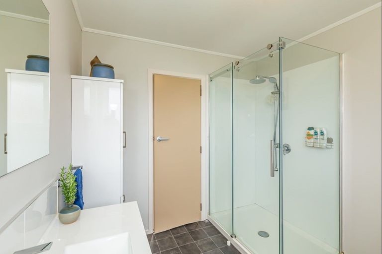 Photo of property in 174 Muhunoa Road West, Ohau, Levin, 5570