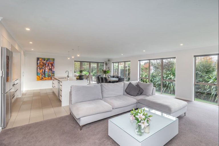 Photo of property in 190 Roslyn Road, Levin, 5510