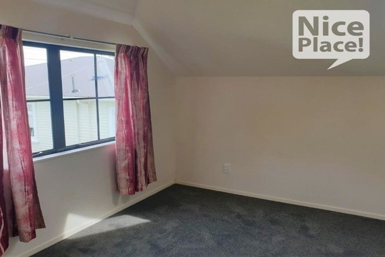 Photo of property in 32 Firth Terrace, Karori, Wellington, 6012