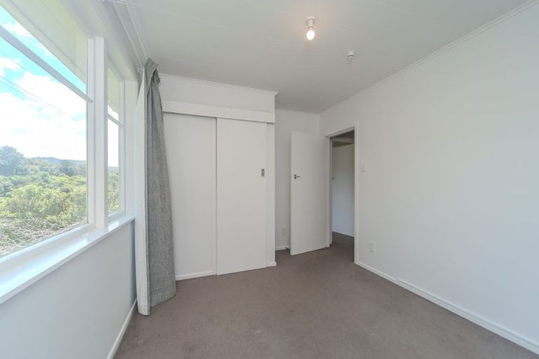Photo of property in 6 Curtis Street, Northland, Wellington, 6012