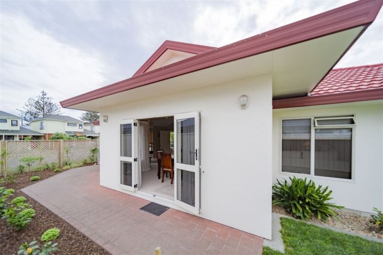 Photo of property in 63 Waghorne Street, Ahuriri, Napier, 4110