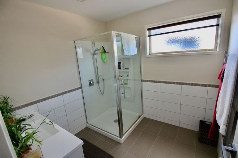 Photo of property in 22 Aquila Drive, Whitianga, 3510