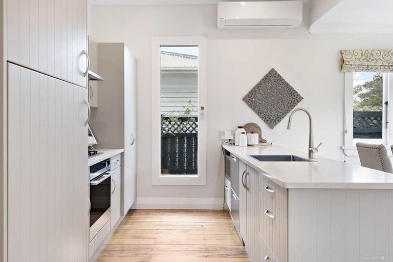 Photo of property in 24 Watling Street, Mount Eden, Auckland, 1024