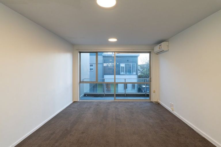 Photo of property in 1/106 Bealey Avenue, Christchurch Central, Christchurch, 8013