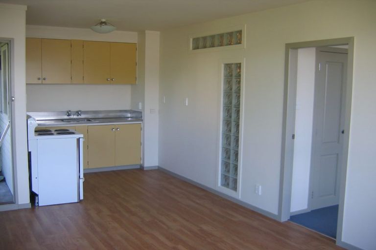 Photo of property in 6/4 Kenwyn Terrace, Newtown, Wellington, 6021