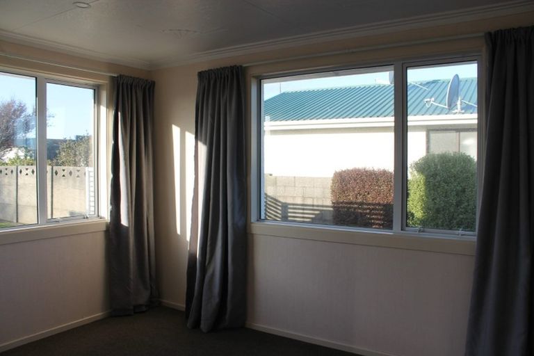 Photo of property in 17 Conway Crescent, Glengarry, Invercargill, 9810