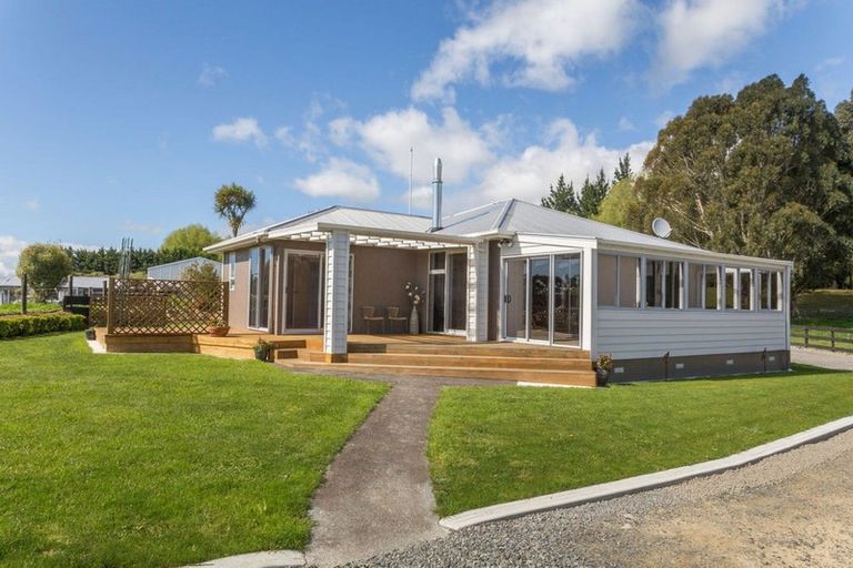 Photo of property in 175 Umutaoroa Road, Dannevirke, 4978
