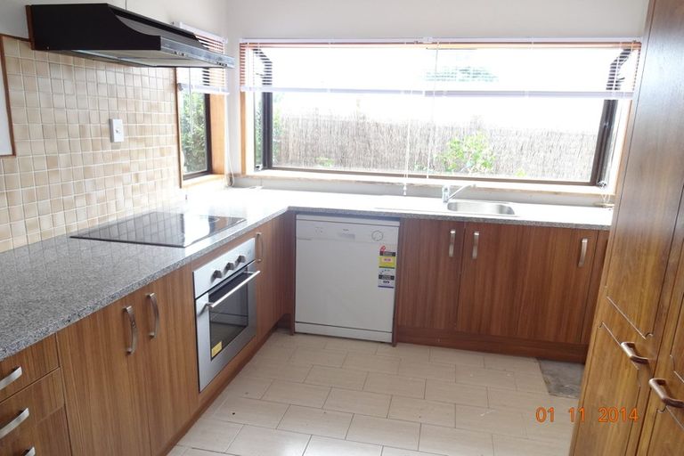 Photo of property in 2/9 Richard Avenue, Bucklands Beach, Auckland, 2014