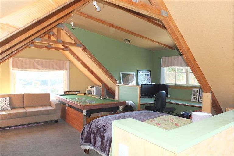 Photo of property in 61 Wansbeck Street, South Hill, Oamaru, 9400