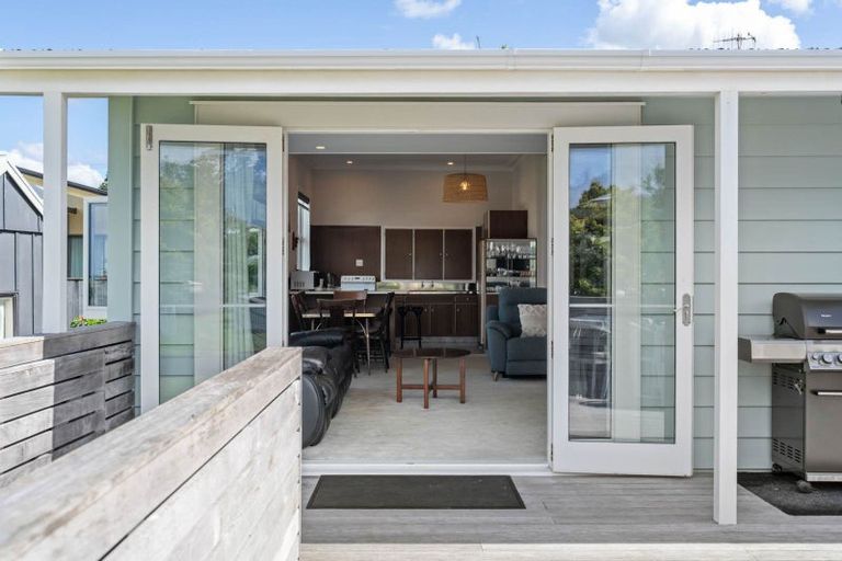 Photo of property in 9 Hinemoa Road, Waihi Beach, 3611