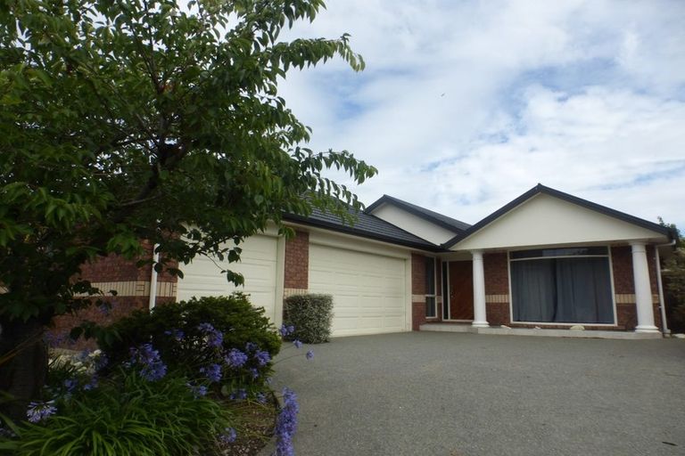 Photo of property in 9 Courtfield Close, Parklands, Christchurch, 8083