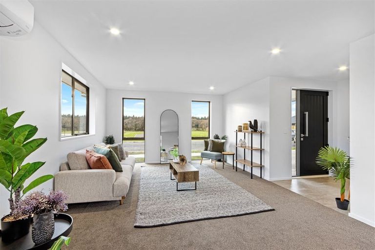 Photo of property in 11 Bastings Street, Kaiapoi, 7630