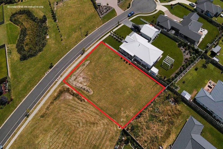 Photo of property in 6 Pukatea Lane, Kinloch, Taupo, 3377