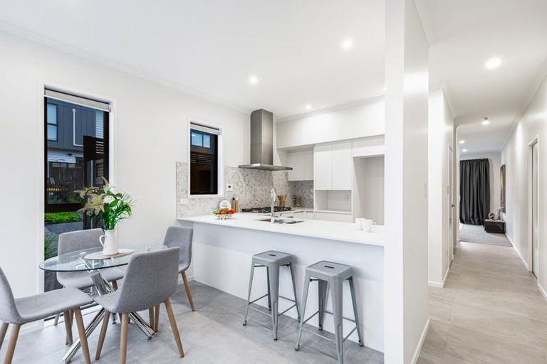 Photo of property in 9 Jagoda Road, Westgate, Auckland, 0614