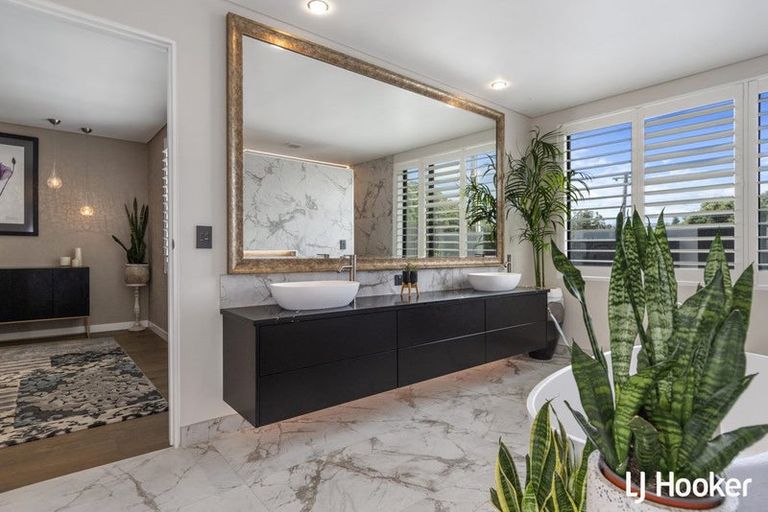 Photo of property in 18 Dillon Street, Waihi Beach, 3611