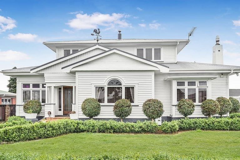 Photo of property in 69 Studholme Street, Morrinsville, 3300