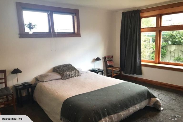 Photo of property in 105b Pahiatua Street, Hokowhitu, Palmerston North, 4410