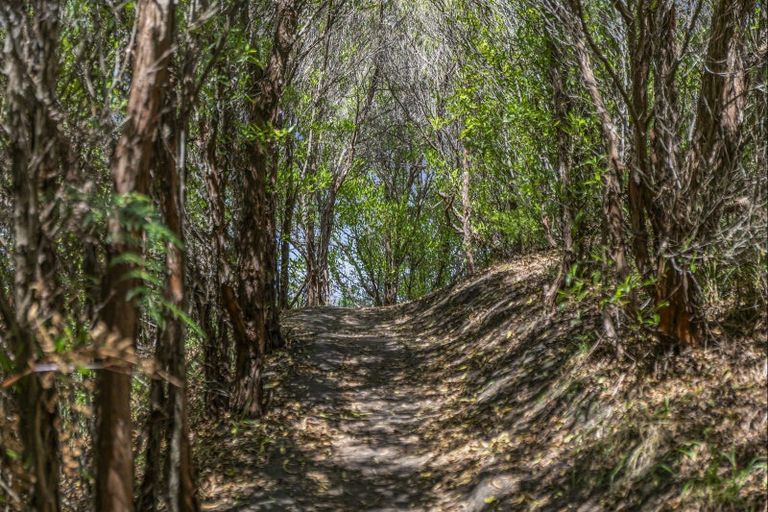 Photo of property in 24 Talisman Heights, Kaiteriteri, Motueka, 7197