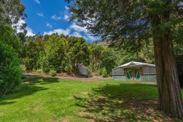 Photo of property in 306 Reynolds Valley Road, Okuti Valley, Little River, 7591