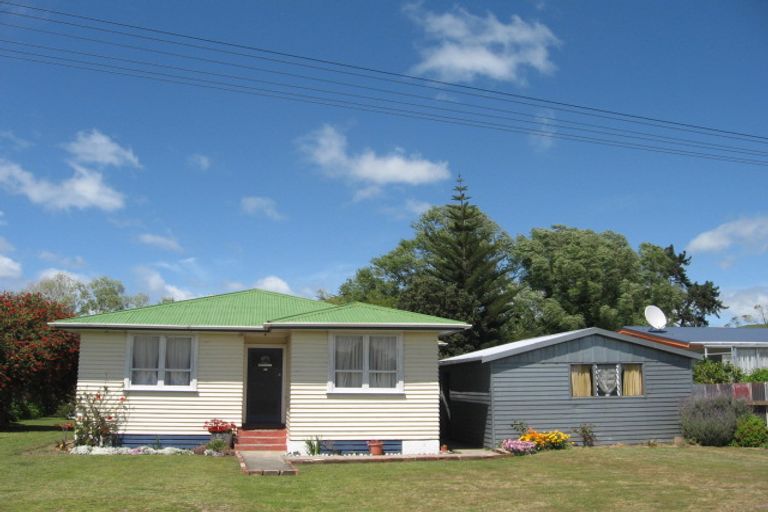 Photo of property in 2 Whakatatare Road, Tolaga Bay, 4077