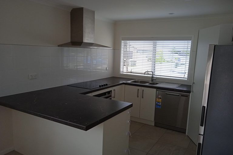 Photo of property in 2 Boyle Mews, Papamoa Beach, Papamoa, 3118