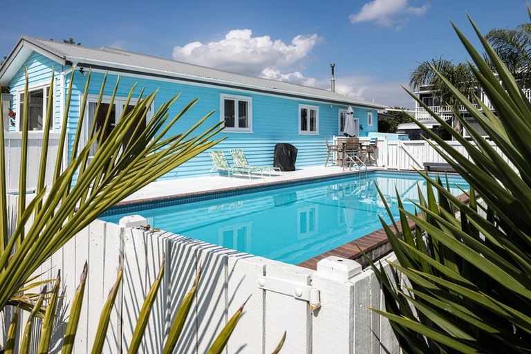 Photo of property in 23 Paparoa Road, Te Puna, Tauranga, 3174