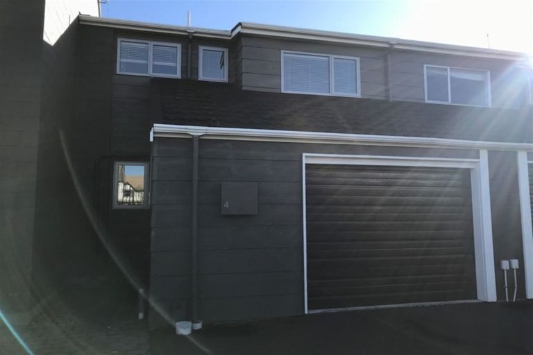 Photo of property in 4/100 Papanui Road, Merivale, Christchurch, 8014