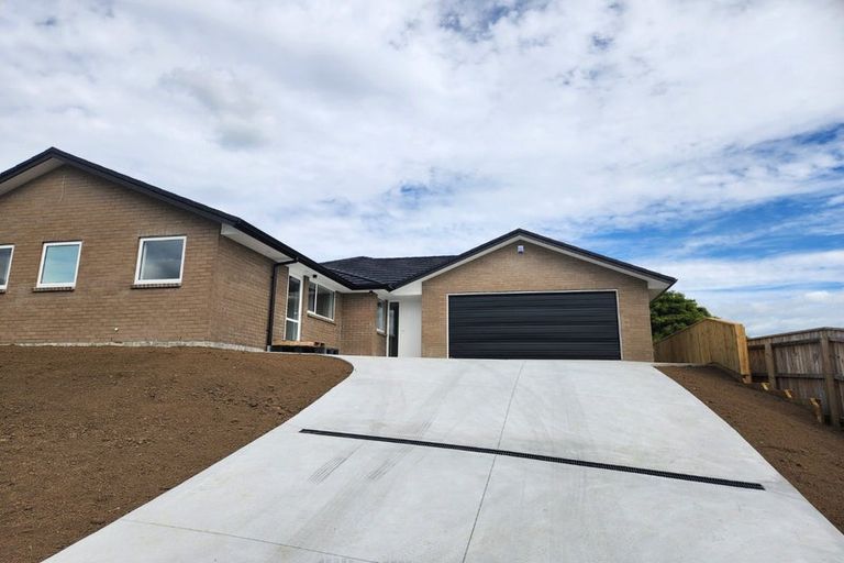 Photo of property in 59 Leathem Crescent, Pokeno, 2402