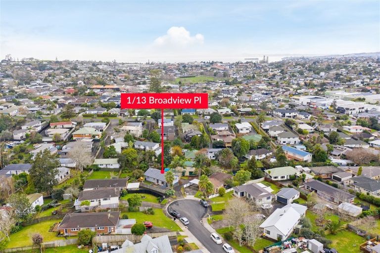 Photo of property in 1/13 Broadview Place, Howick, Auckland, 2014