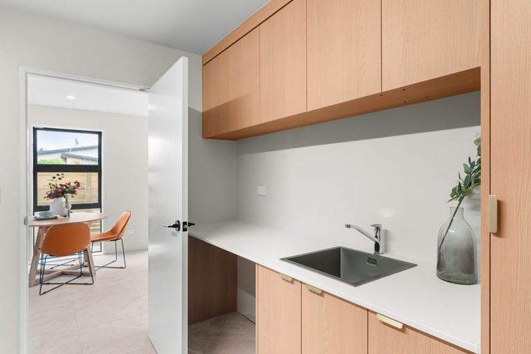 Photo of property in 1/7 Gresford Street, Edgeware, Christchurch, 8013
