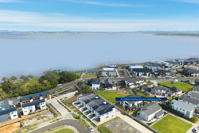 Photo of property in 35 Observation Green, Hobsonville, Auckland, 0616