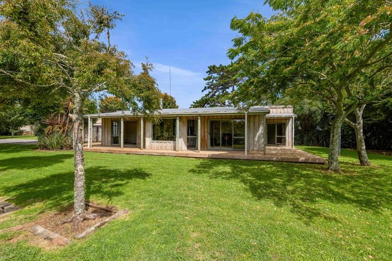 Photo of property in 282 Smart Road, Hillsborough, New Plymouth, 4372