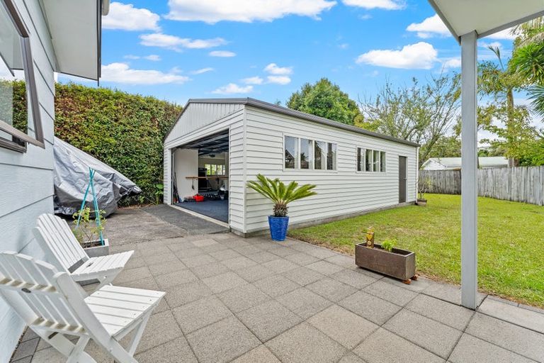 Photo of property in 71 The Circle, Manly, Whangaparaoa, 0930