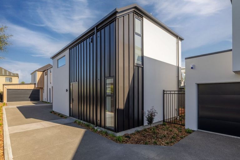 Photo of property in 2/69 Bishop Street, St Albans, Christchurch, 8014