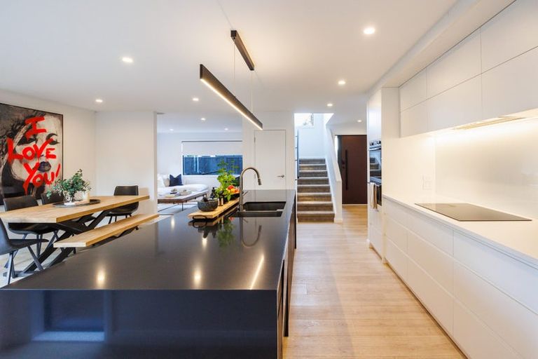 Photo of property in 52a Manawatu Street, Hokowhitu, Palmerston North, 4410