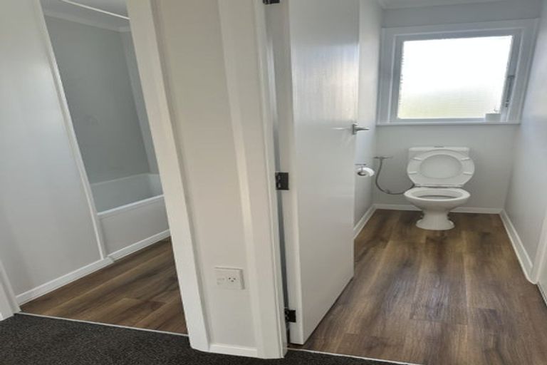 Photo of property in 11 Henry Street, Ebdentown, Upper Hutt, 5018