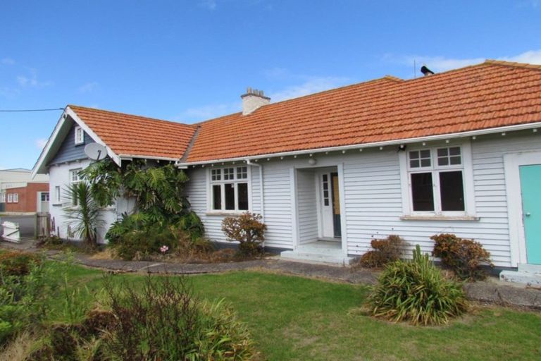 Photo of property in 14 Ruawai Wharf Road, Ruawai, 0530