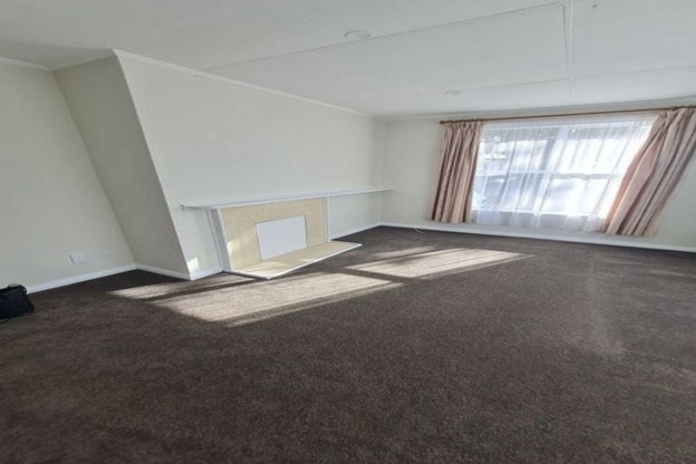Photo of property in 73 Seddon Street, Takaro, Palmerston North, 4412